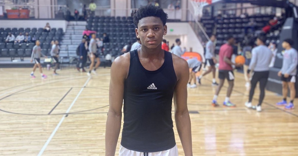 2023 top ten prospect Robert Dillingham expanding his game 2023 top ten prospect Robert Dillingham expanding his game