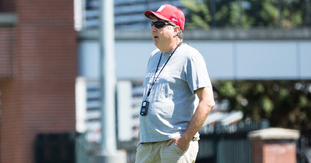 A wild oral history of Mike Leach’s QB meetings at WSU
