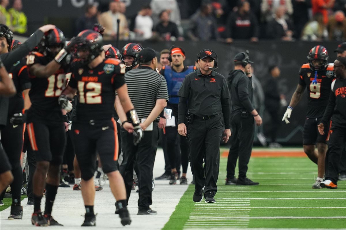 How to Watch the Oregon State vs. UC Davis Game: Streaming & TV Info