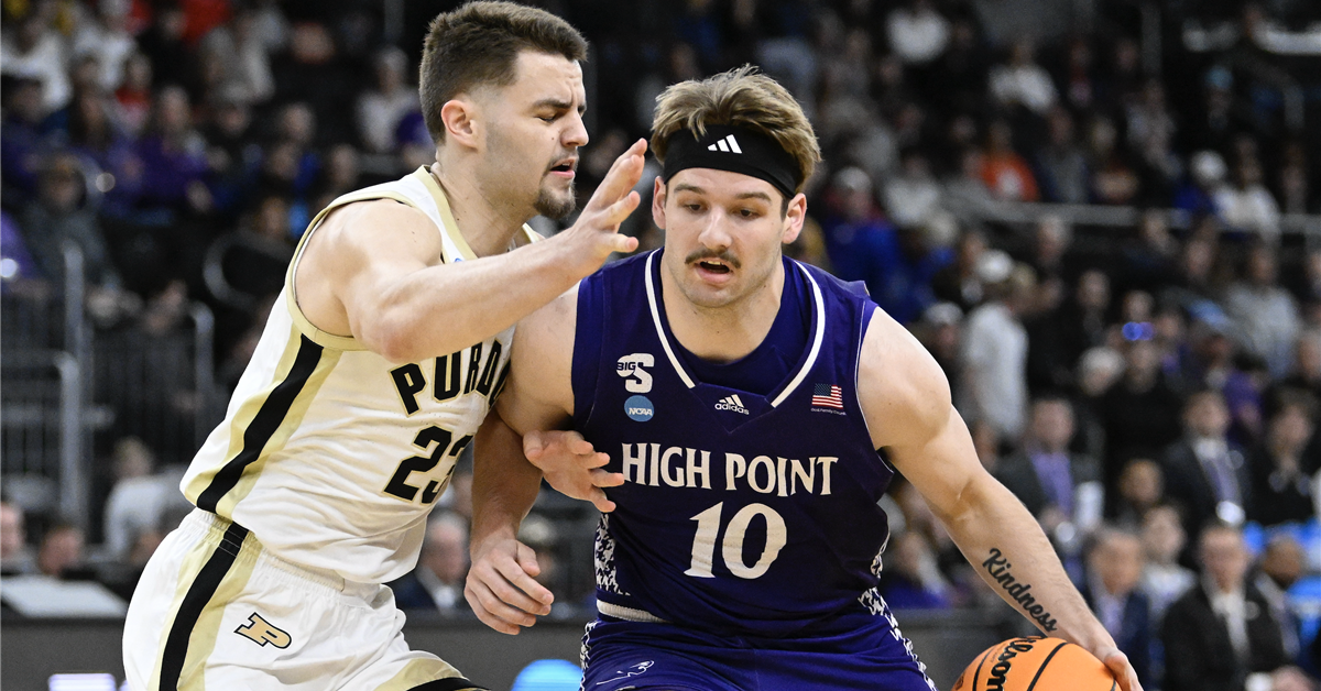 David Riley lands Canadian stretch four as grad transfer Simon Hildebrandt chooses WSU