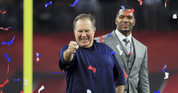 Bill Belichick's boat officially named 'VII Rings'