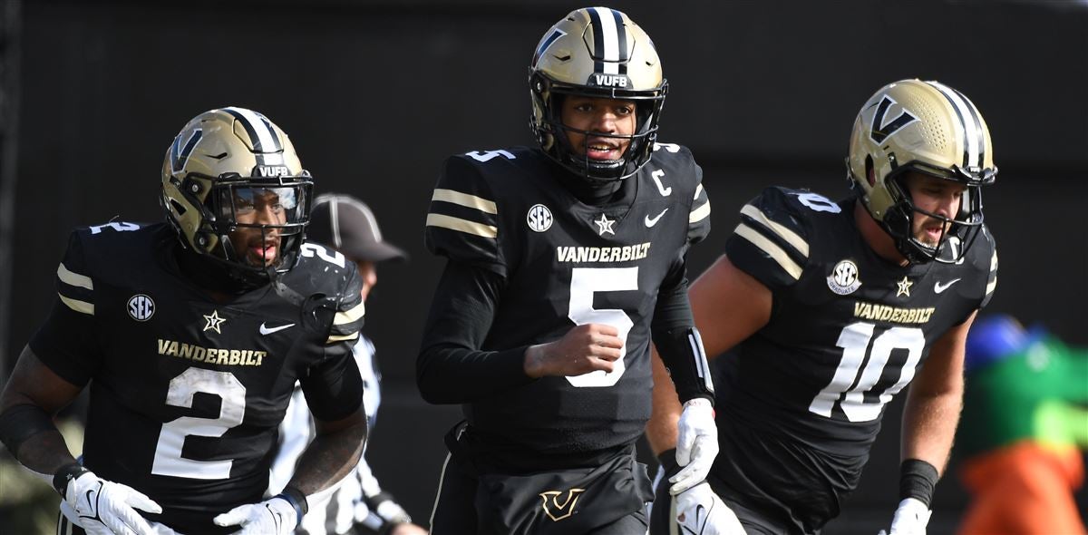 Former Vanderbilt quarterback Mike Wright headed to Mississippi State - Vimarsana News