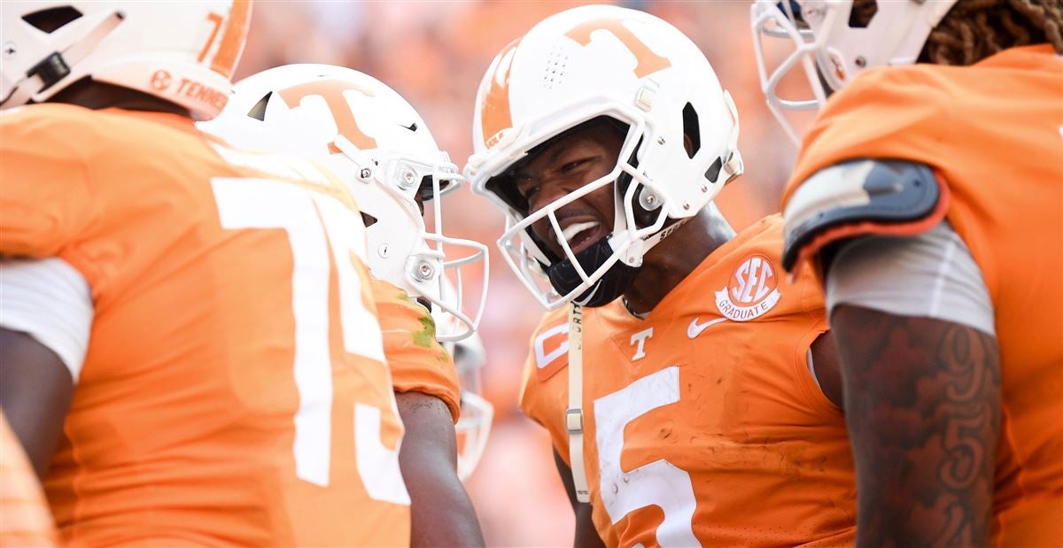 Tennessee Teammate Says Hendon Hooker's Toughness Shows On