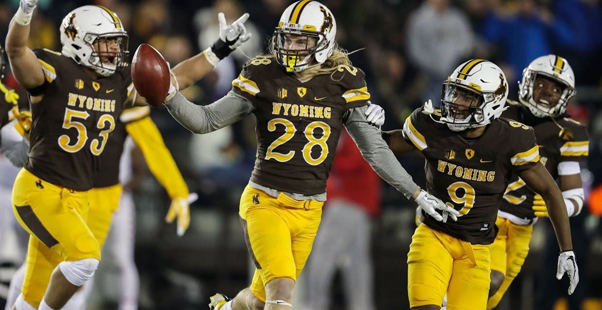 Once a 143-pound running back, Wyoming's Andrew Wingard is on the