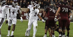 100-Day Bulldog Countdown: 33 Days- 33 Sacks Returning 100-Day Bulldog Countdown: 33 Days- 33 Sacks Returning