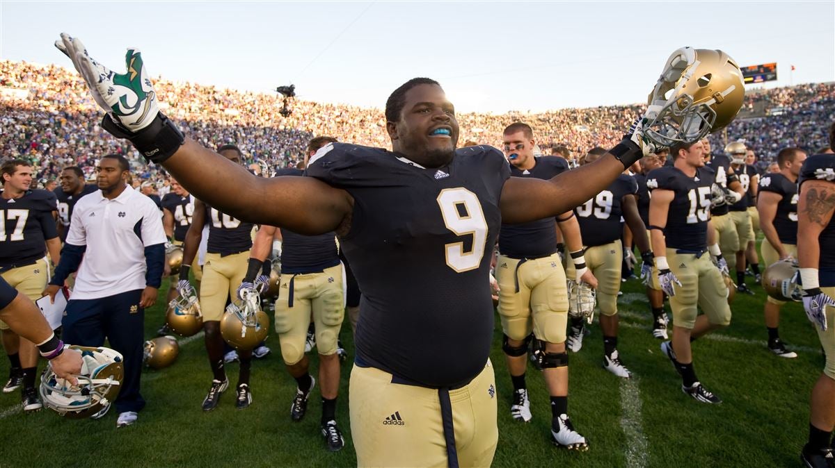 College GameDay on X: Standing at 6'3 326 lbs, is Louis Nix III