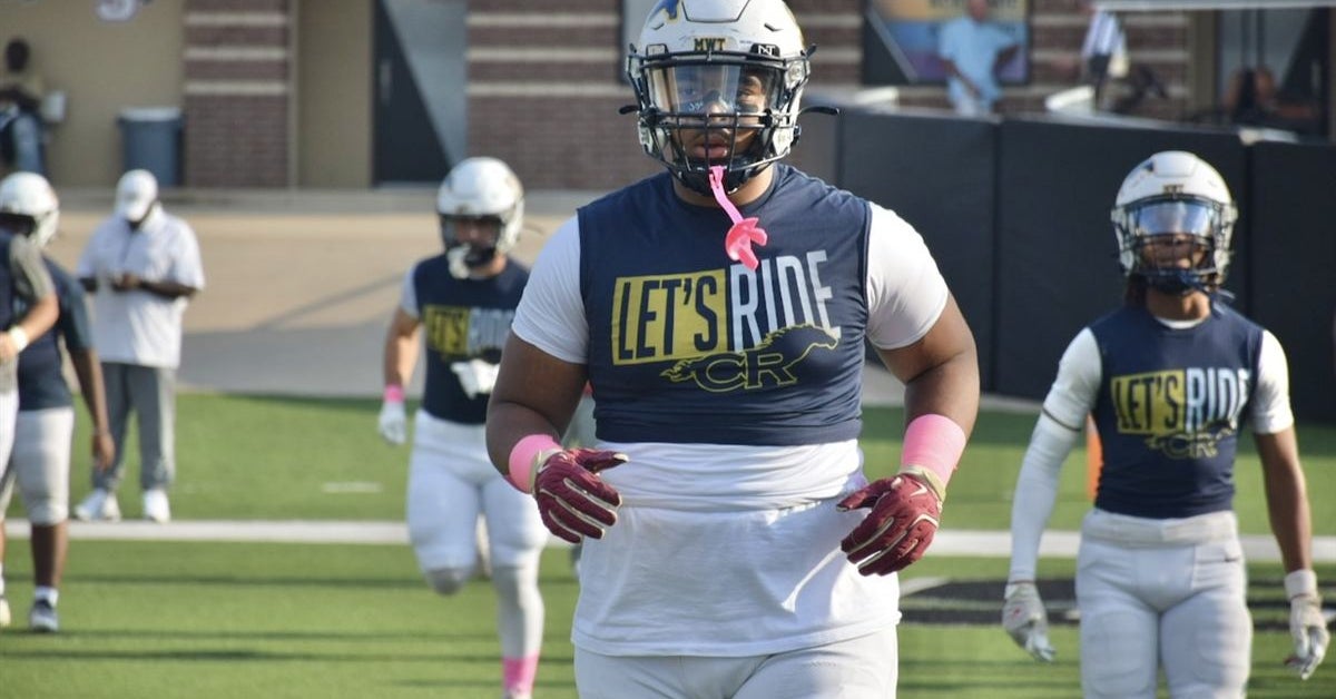 Defensive Tackle Amari Vickerson Took Michigan State Official Visit This Weekend