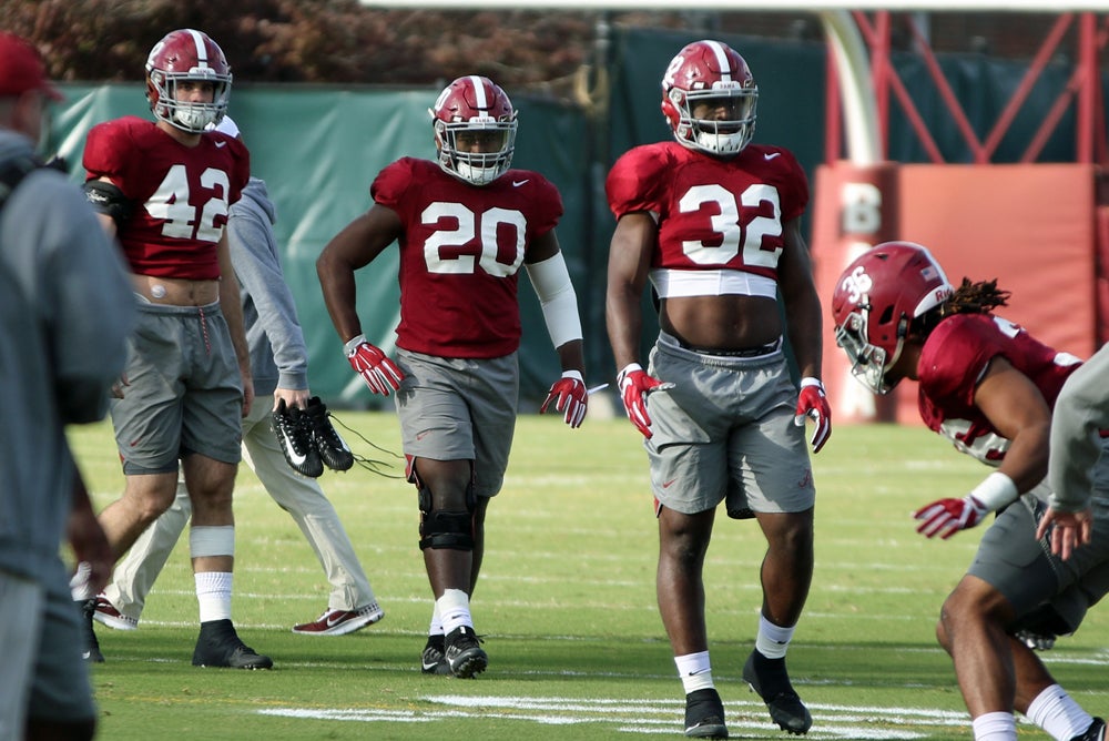 Alabama Football: Rashaan Evans is The Wolfman