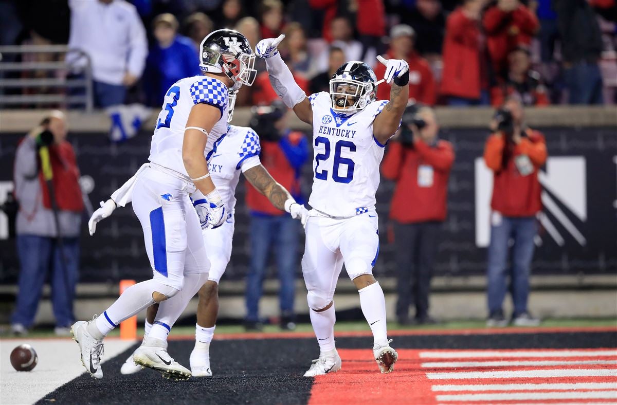 Kentucky's Yusuf Corker led all defensive backs in bench press reps at NFL  Combine 