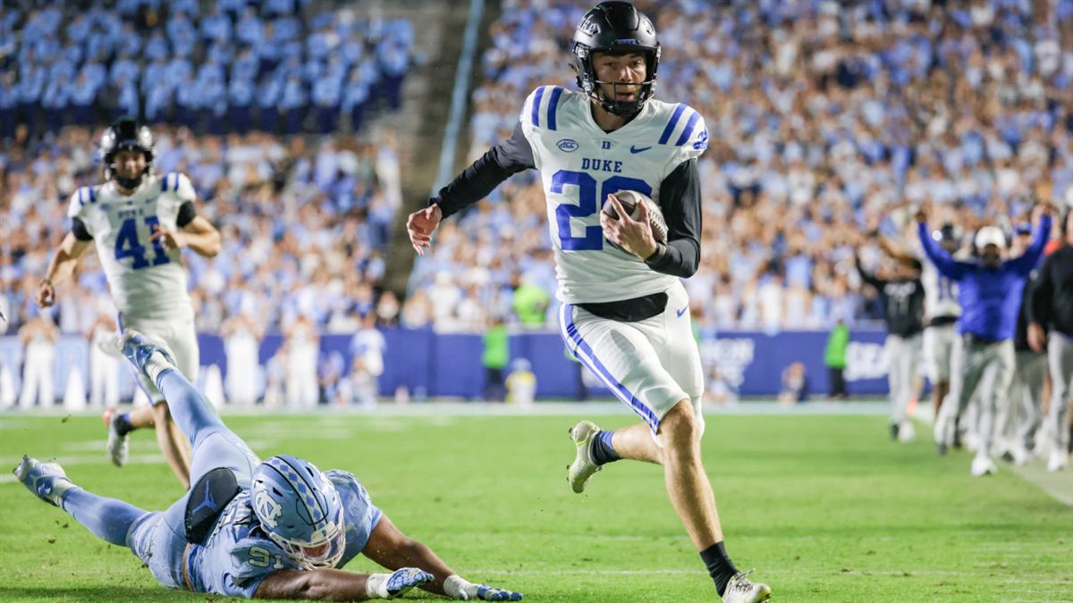 Duke’s Daring Fake Field Goal Stuns UNC, Keeps Victory Bell in Durham