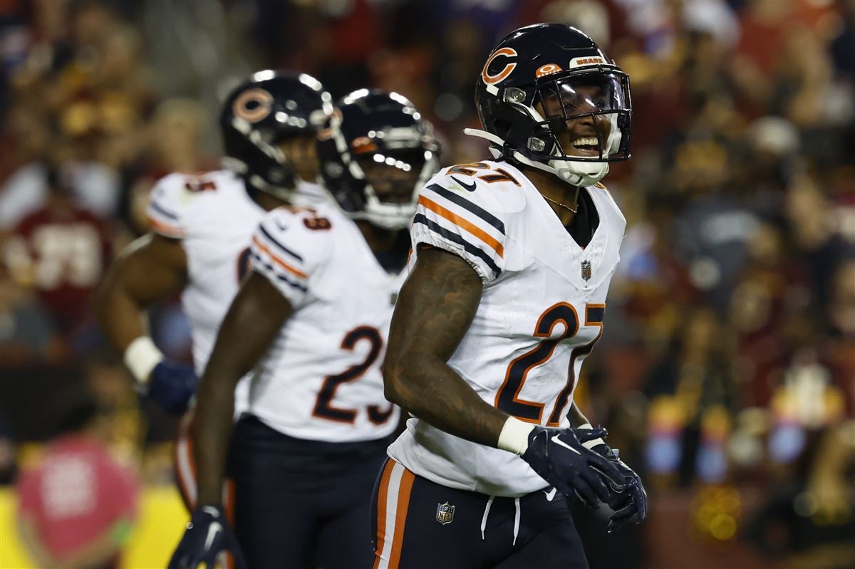 Column: Chicago Bears roster gets younger in a hurry