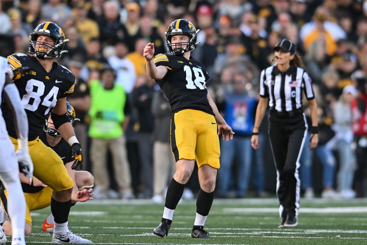 Iowa Freshman Kicker Drew Stevens One Of The 20 Finalists For The Lou ...