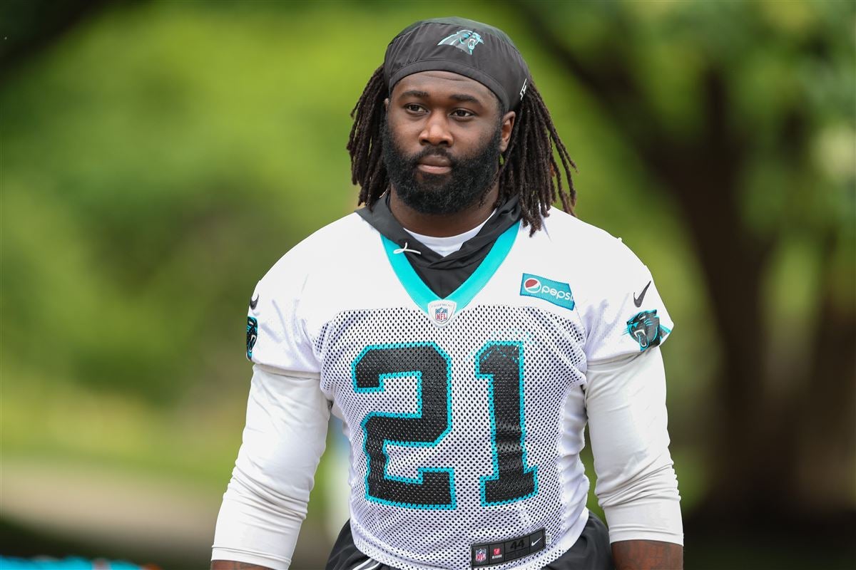 Panthers sign safety Searcy, corner Cockrell to two-year deals