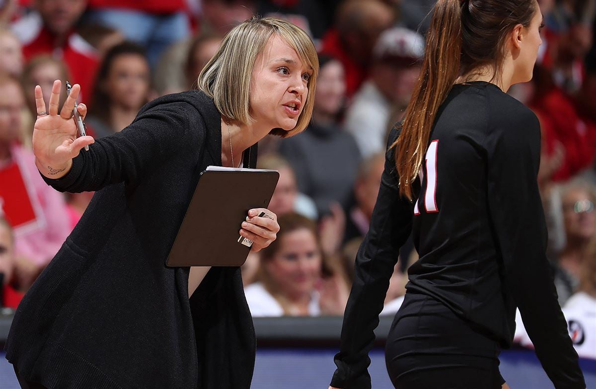 Q&A with new Ole Miss volleyball head coach Kayla Banwarth Q&A with new Ole Miss volleyball head coach Kayla Banwarth