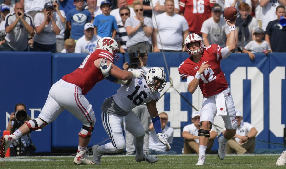 Former BYU Star Scores Touchdown On Thanksgiving Day