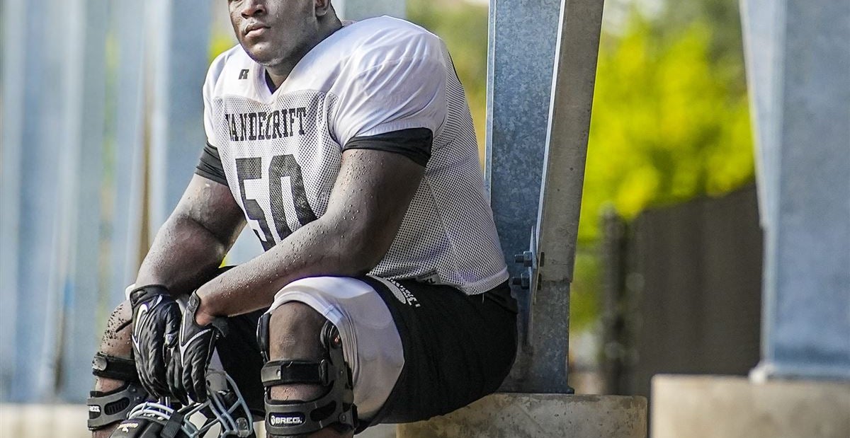 Like Father, Like Son: Oklahoma's Jacob Henry paving own path to WWE