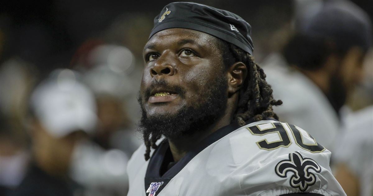 Brown comes big in win for Saints over Cowboys