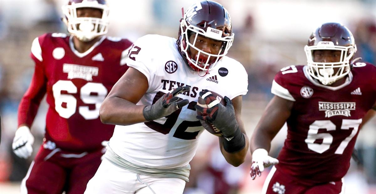 Aggies in the NFL: Former Texas A&M DL Jayden Peevy makes the Titans roster