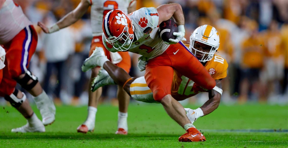 Updated: Tracking all of Tennessee's entries into the NCAA transfer portal - Vimarsana News