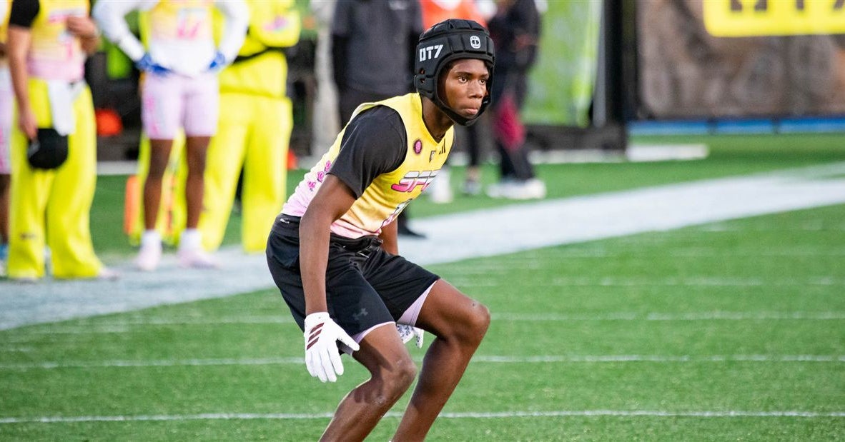 Five-star athlete A'mir Sears commits to Miami