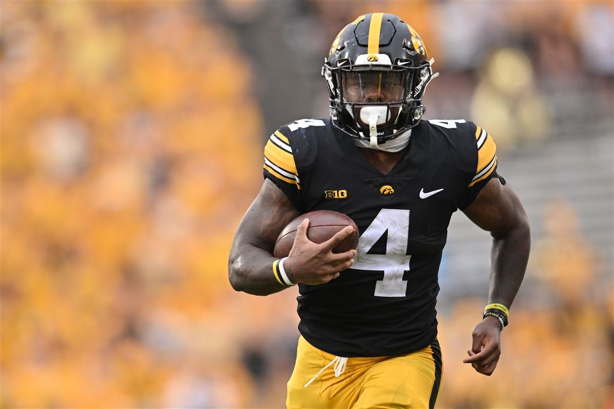 Iowa Football releases updated Depth Chart ahead of Michigan State