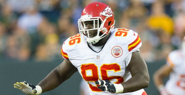 Chiefs Sign Jaye Howard To Two-Year Deal