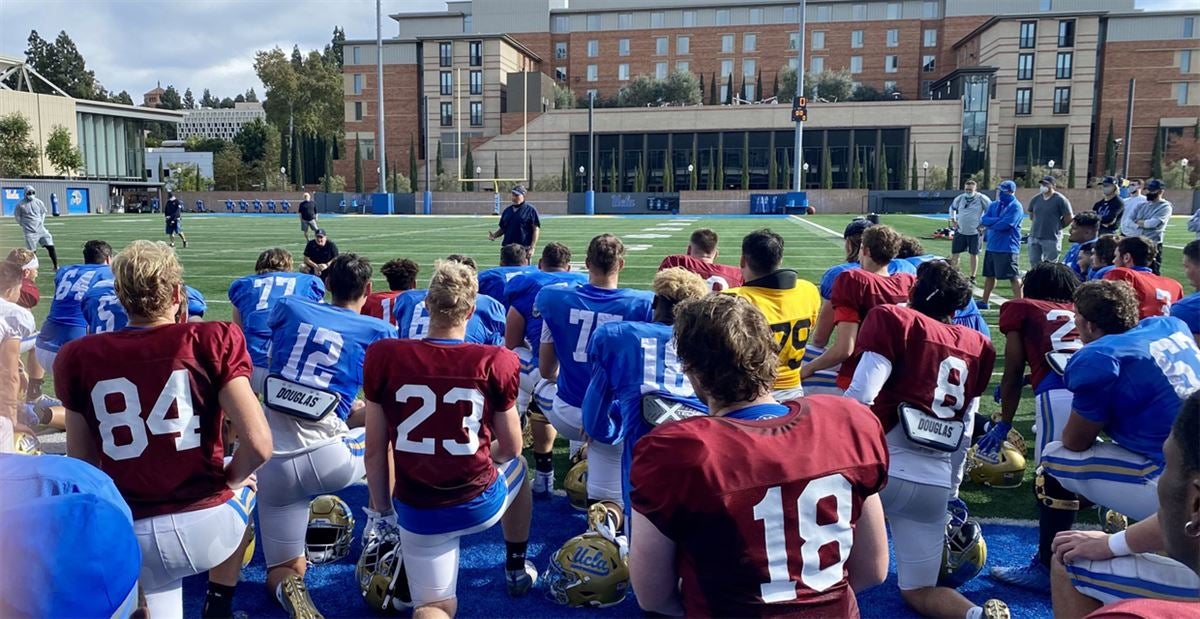 Bill Belichick and Former Bruin Great Visit UCLA's Practice