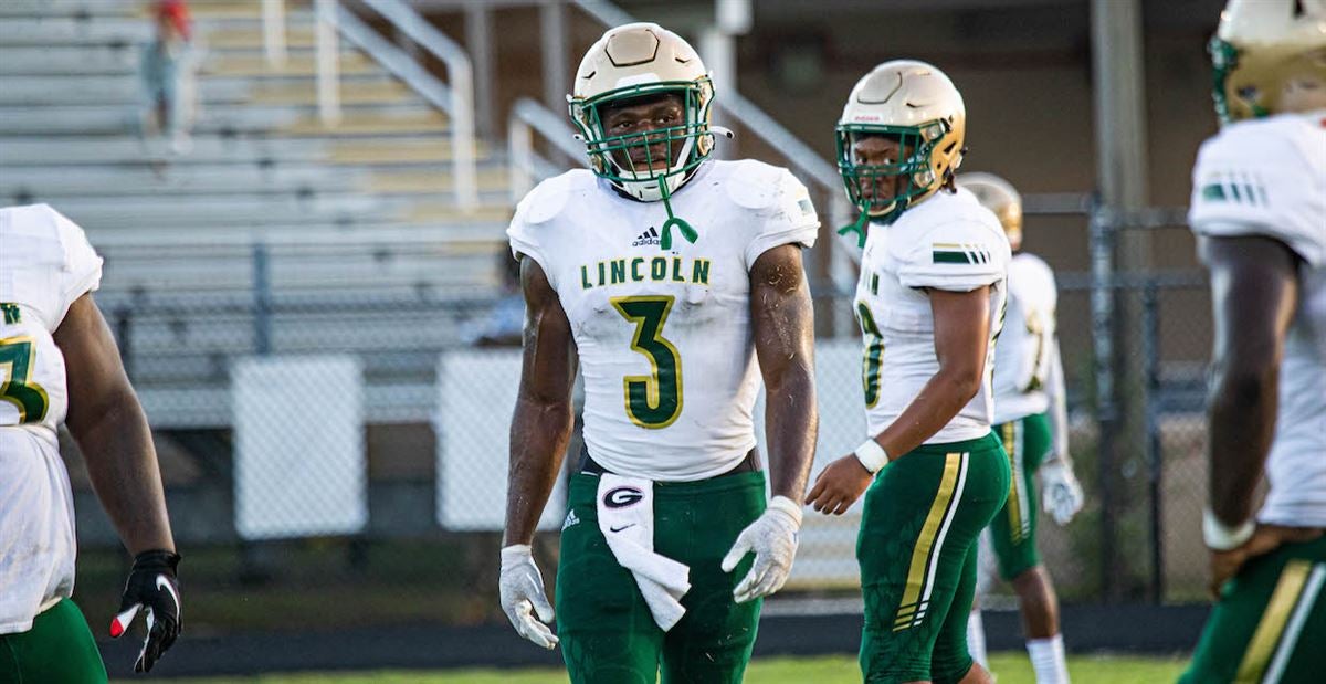 Lincoln's Raylen Wilson becomes 13th Big Bend Under Armour All-America  selection