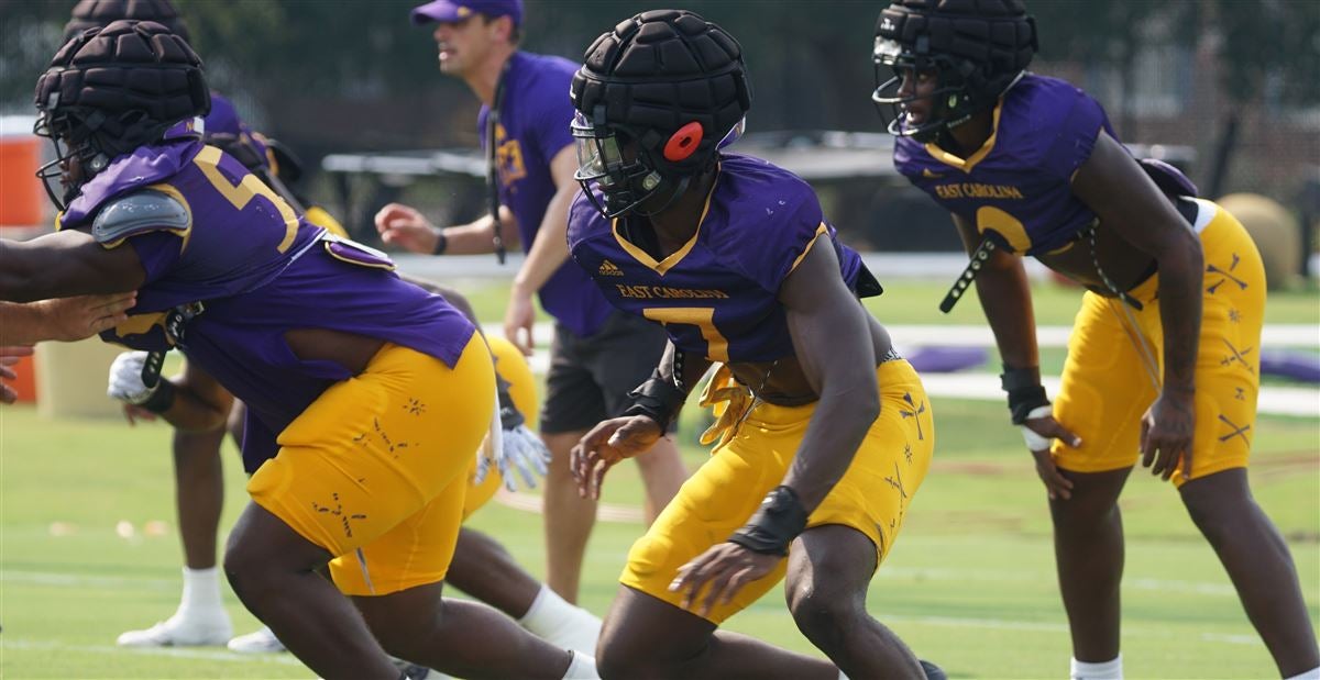 Versatile 2022 LB Sam Dankah commits to ECU