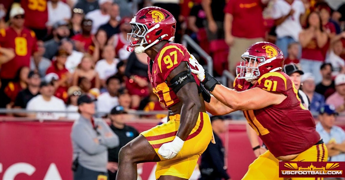 PFF initial grades, snap counts from USC football's shutout win over Fresno State