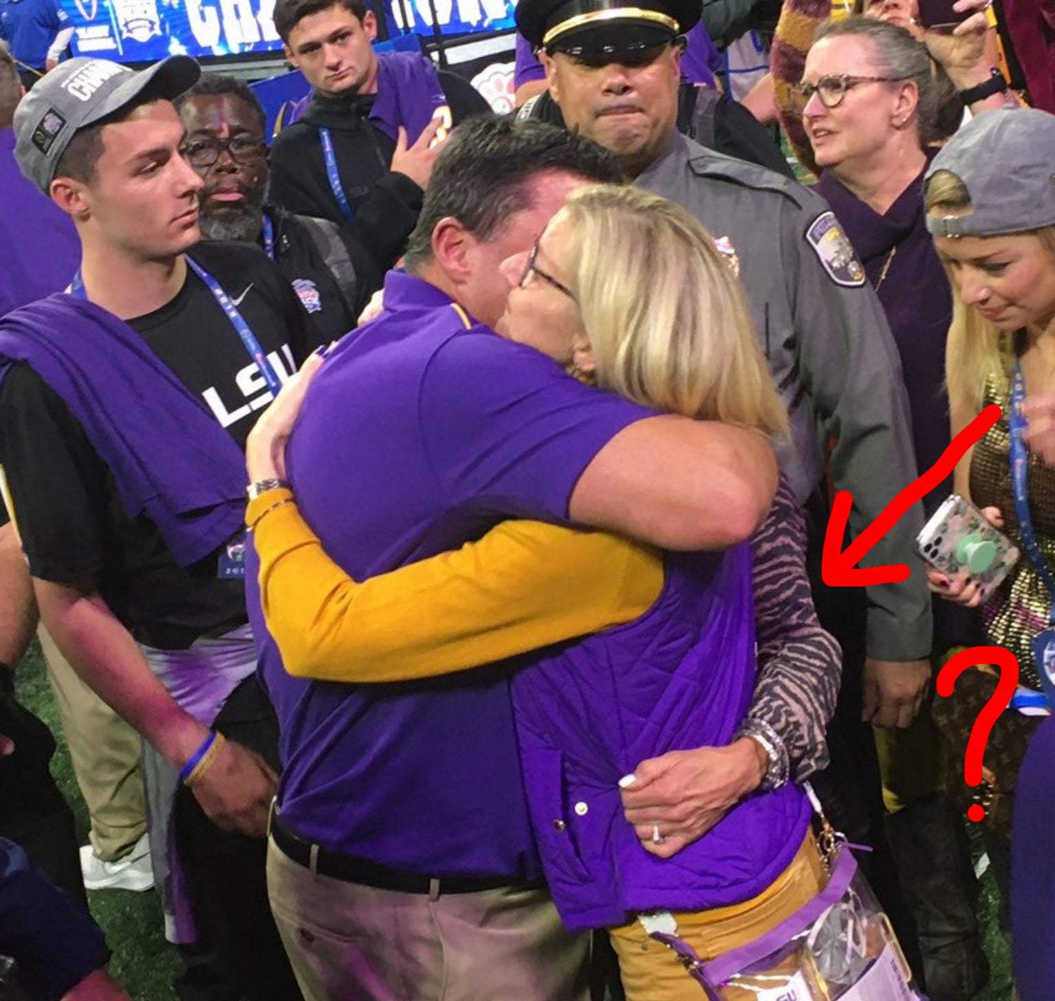 LSU’s OC’s daughterinlaw killed in plane crash today.