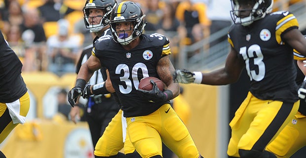 Steelers running backs offer glimpse into bright future in win