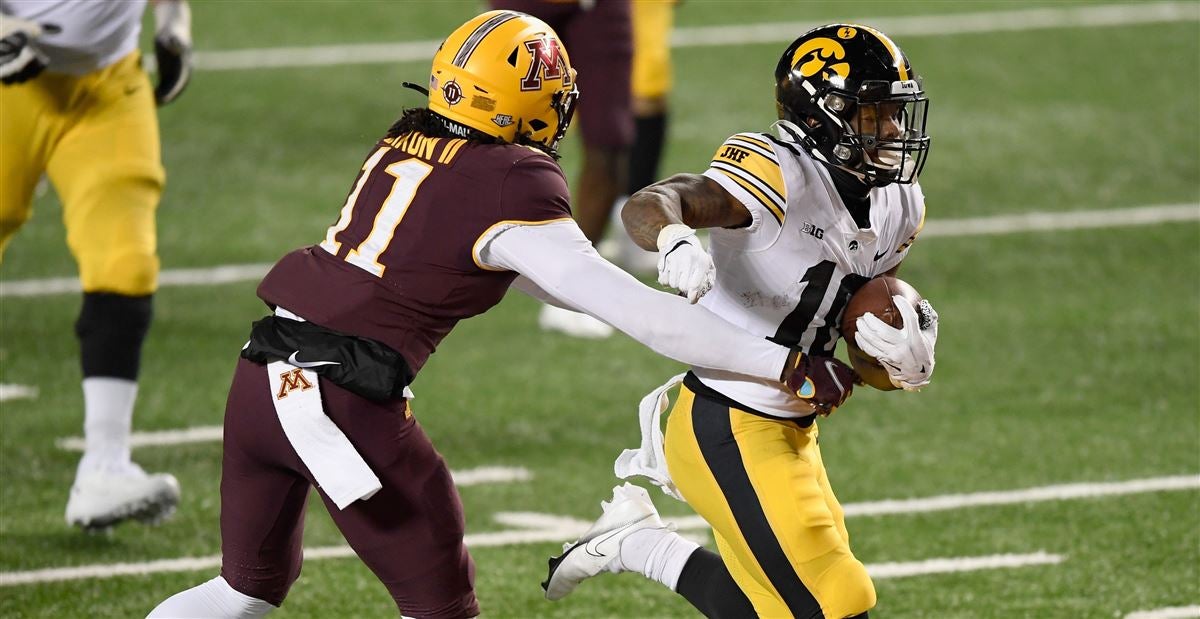 Iowa Football Recruiting: Hawkeyes Land JUCO RB Mekhi Sargent