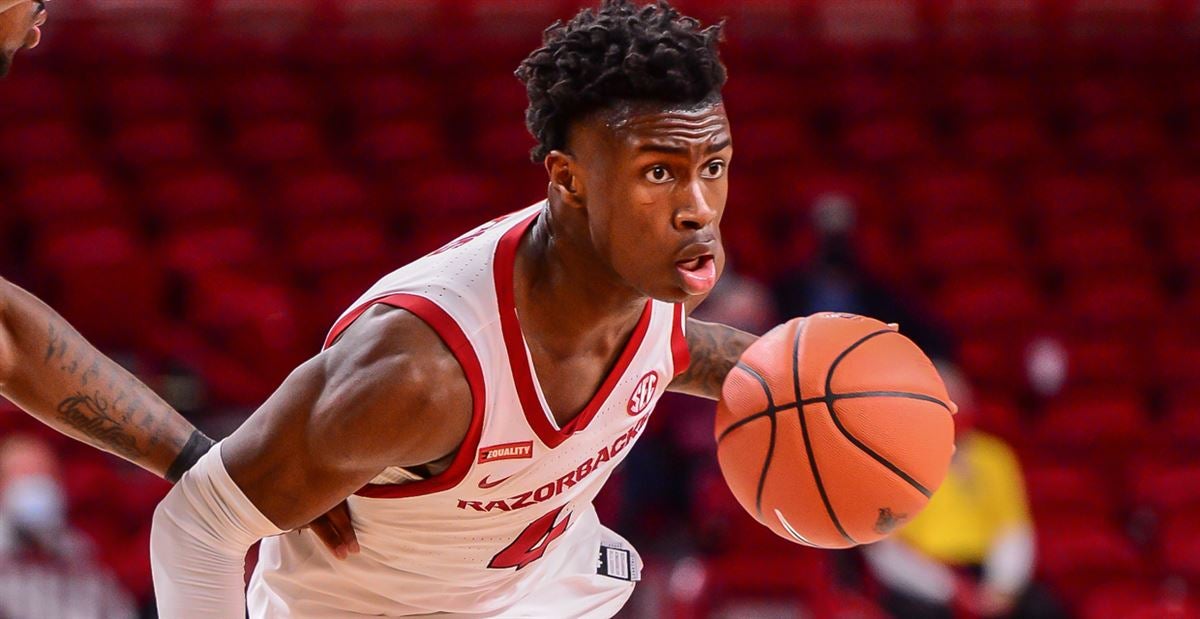 Arkansas basketball's Davonte Davis 'taking time away from basketball