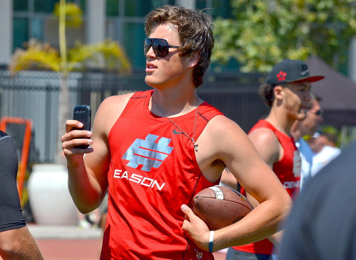 BREAKING Jacob Eason taken by Indianapolis in the fourth round