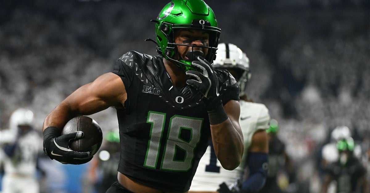 Ranking the top 10 Oregon football players for the 2025 season