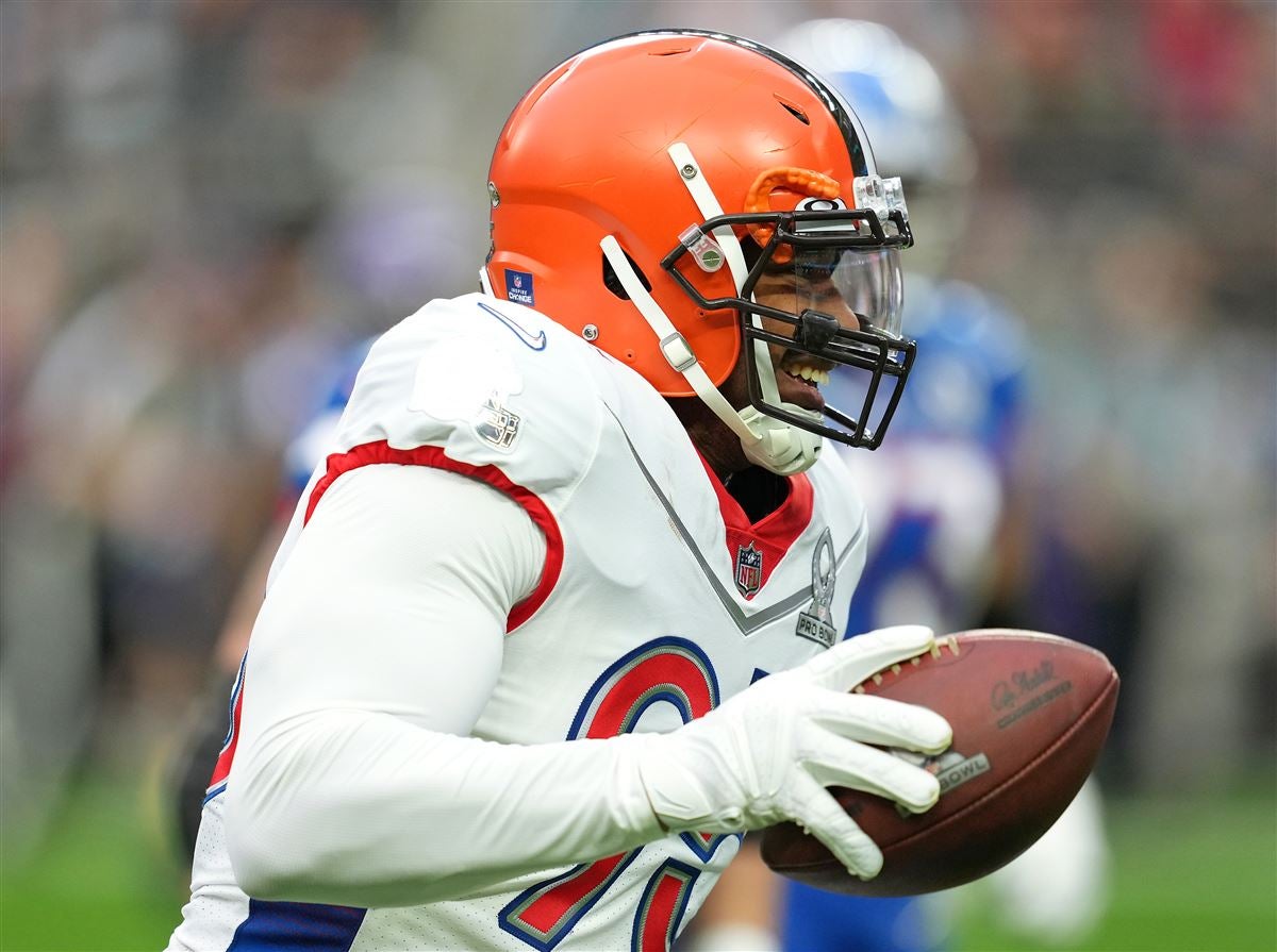 Cleveland Browns' Myles Garrett named AFC Defensive Player of Month