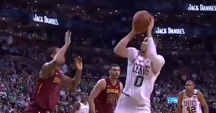 Kobe Bryant breaks down what Jayson Tatum needs to do better