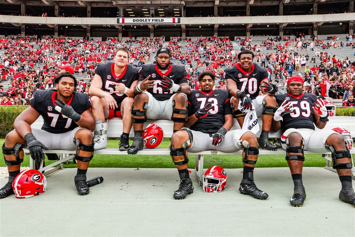 Georgia's offensive line pays respects to Devin Willock