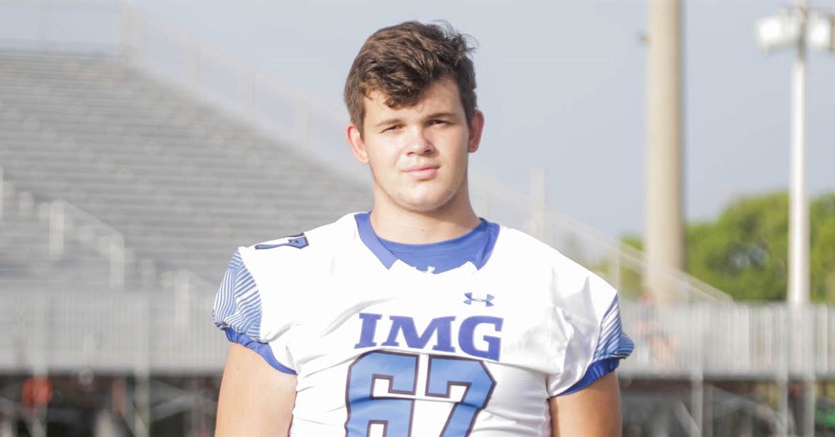 Four-star OT says he'll officially visit Oregon later this year