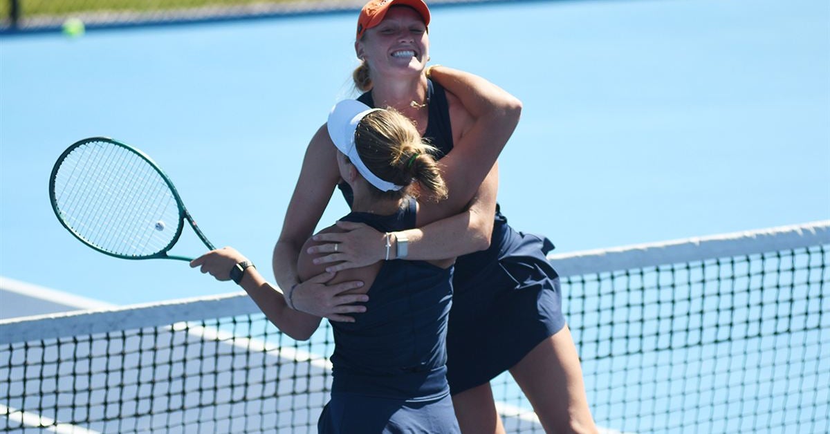 Auburn women’s tennis ‘relentless’ in 4-0 win over Miami in NCAA Tournament