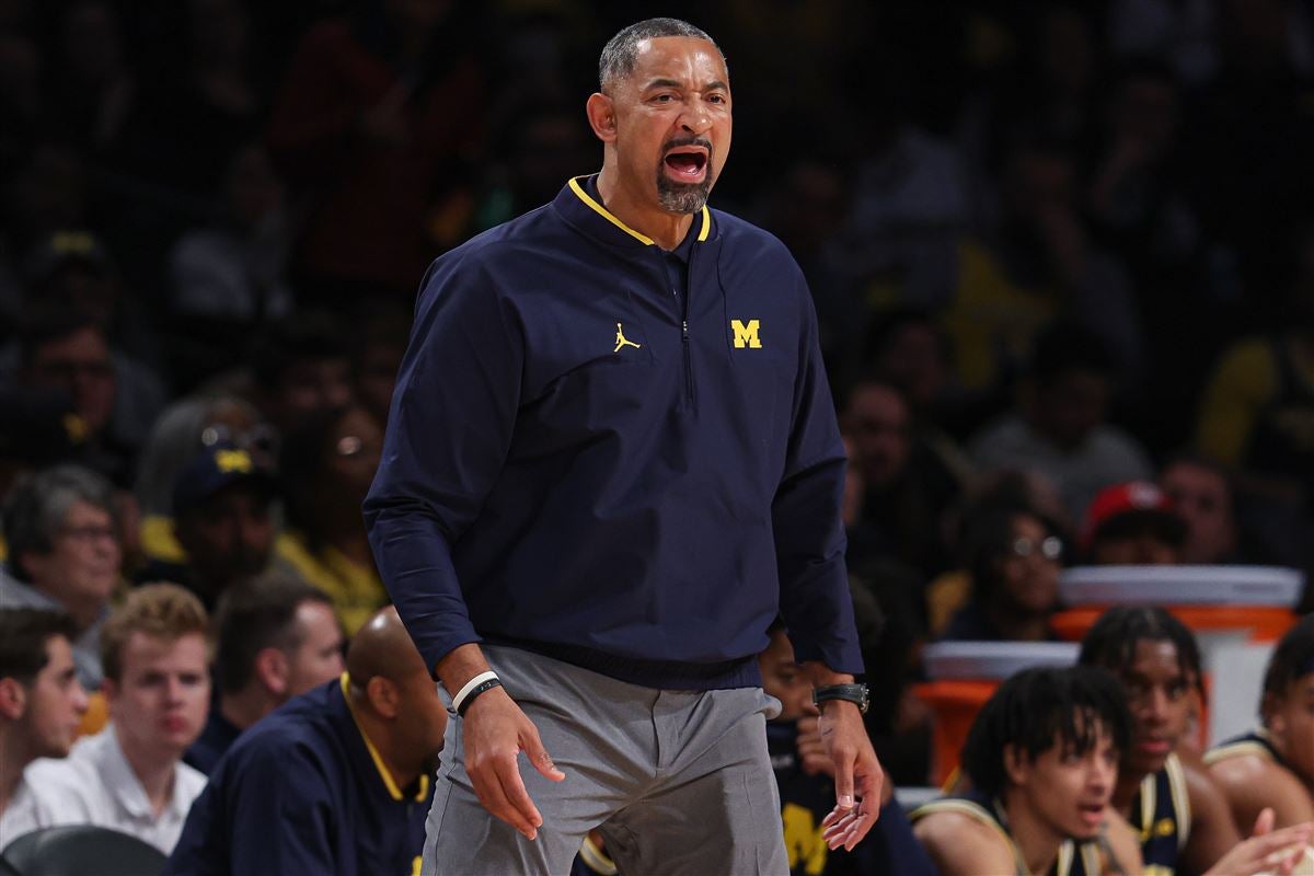 Michigan's Juwan Howard, Hunter Dickinson Look Forward After 25-point ...