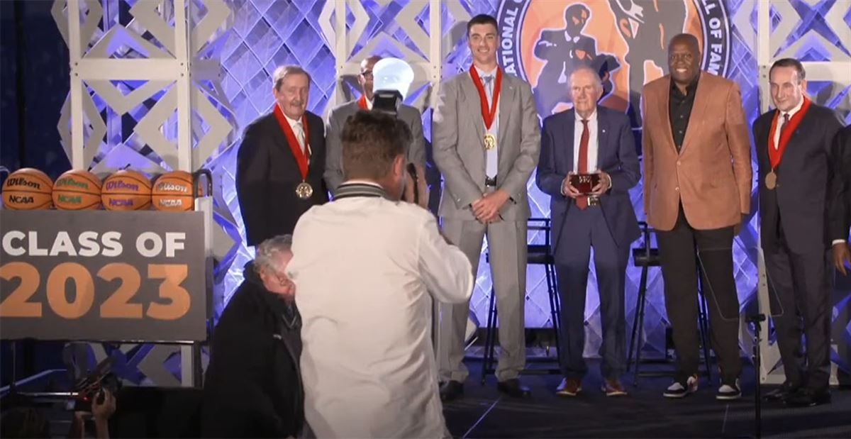 Mike Krzyzewski, Johnny Dawkins, Tyler Hansbrough inducted into National  Collegiate Basketball Hall of Fame