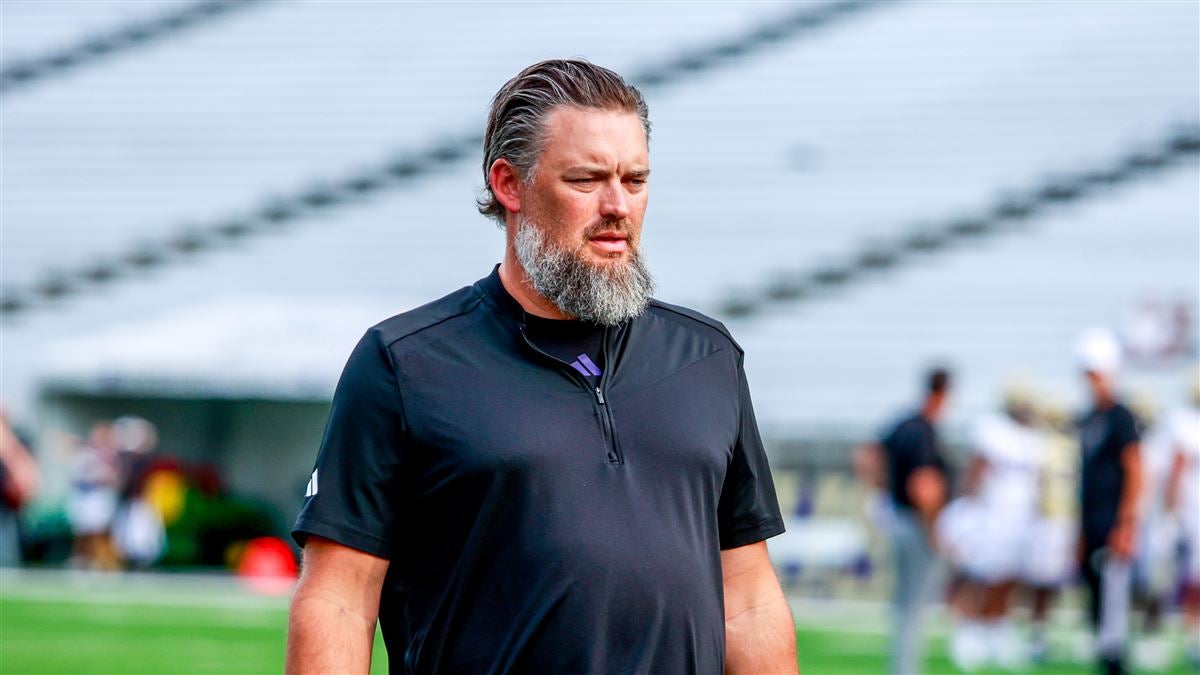 Brennan Carroll, Offensive Coordinator (FB), Washington Huskies