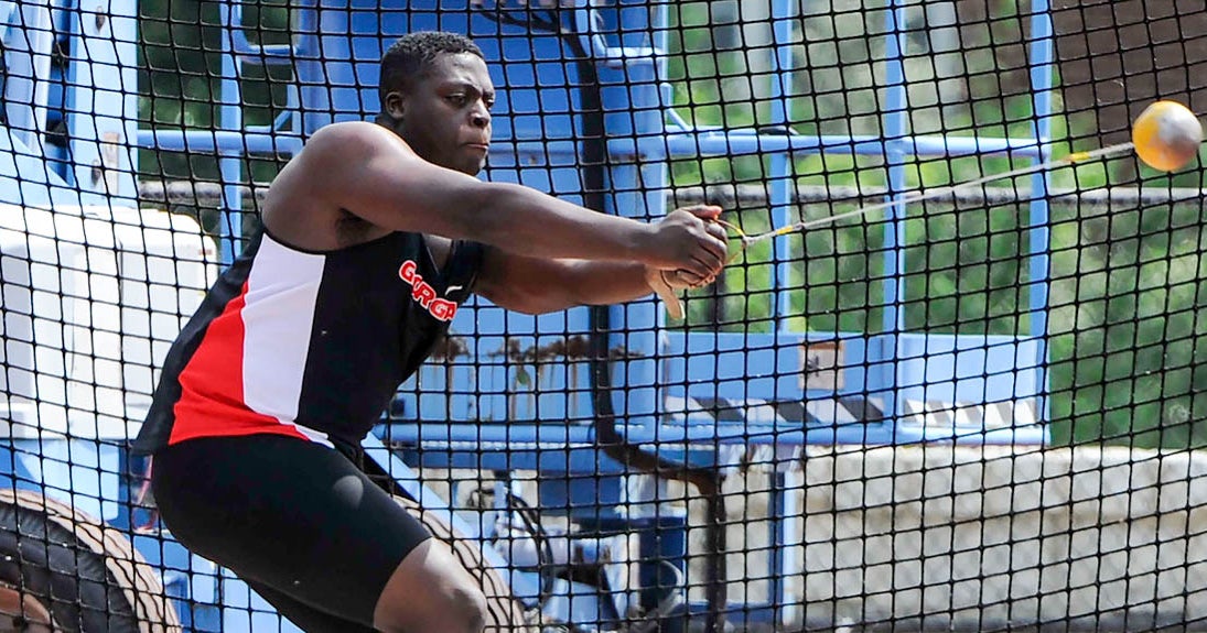 wins National Championship in men's track and field