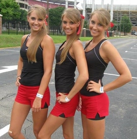 South-Alabama-Cheerleaders-Picture.jpg