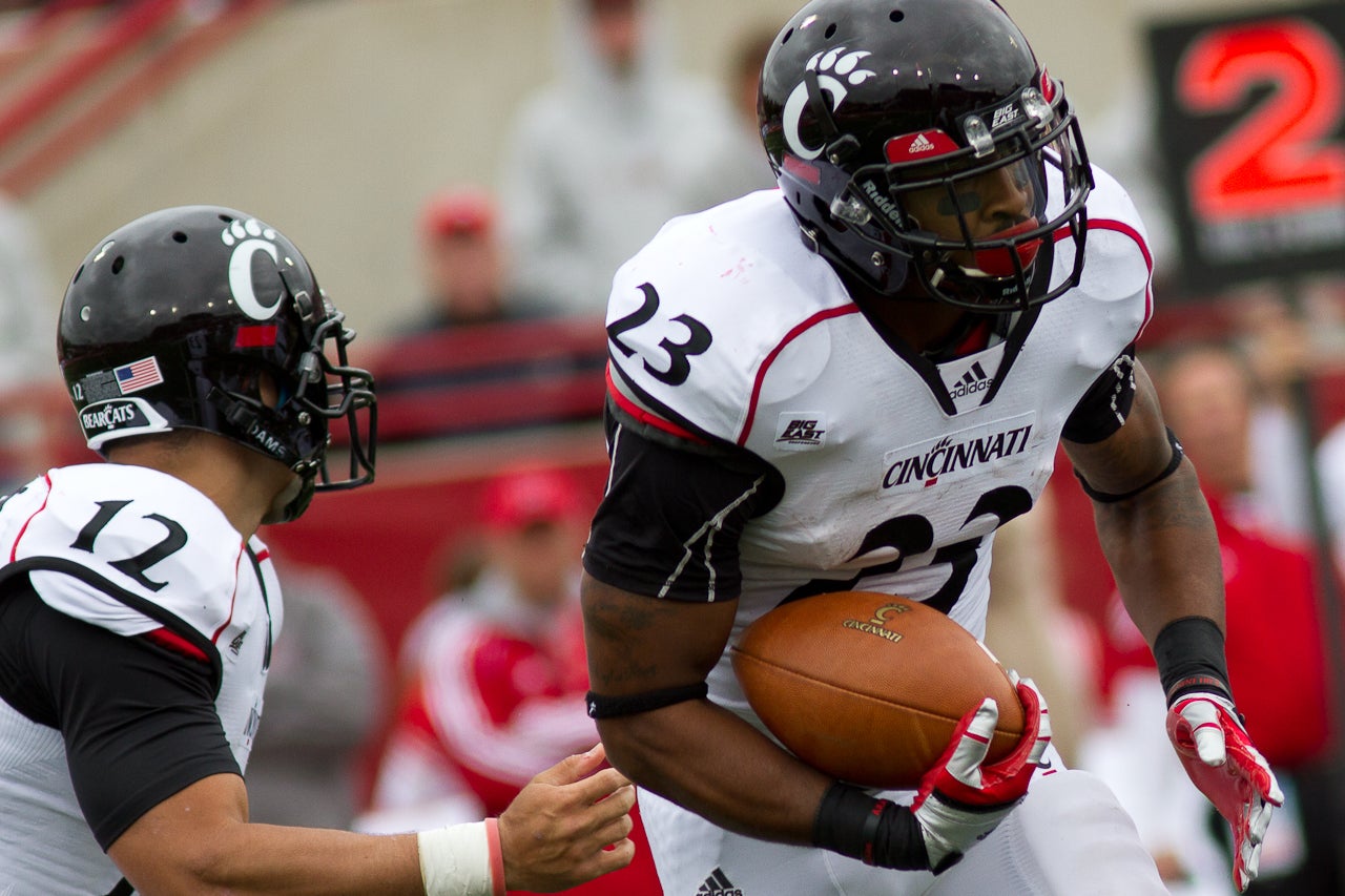 Isaiah Pead, former UC Bearcats star running back, visits Miami Dolphins