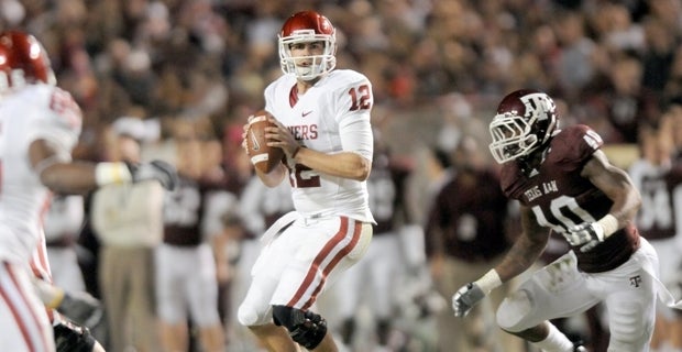 Landry Jones Named Sammy Baugh Award Winner