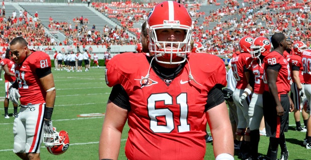 Jones Honors Dad With Jersey Switch