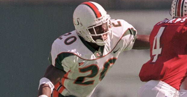 Alabama ties 2001 Miami Hurricanes for top roster in NFL Draft history